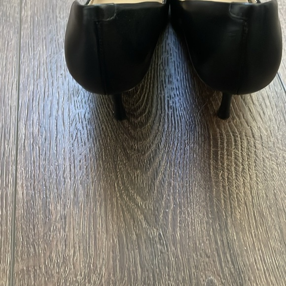 Nine & CO Black Heels - Picture 9 of 13